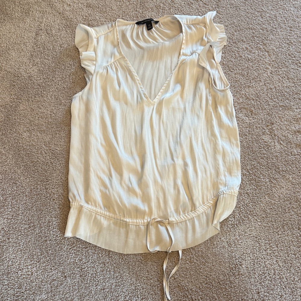Banana Republic Cream Ruffle Sleeve Blouse